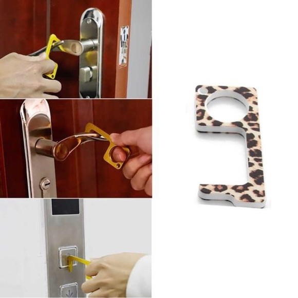 Accessories - Hands-Free Door Opener- Leopard